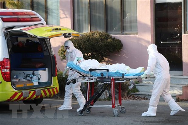 Dịch COVID-19 sáng 5/5: WHO “phản pháo” Mỹ nói có bằng chứng về nguồn gốc virus